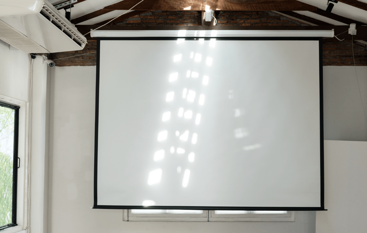 alr screen, alr projector screen, ambient light rejecting projector screen, ambient light rejecting screen, what is alr screen, what is alr projector screen