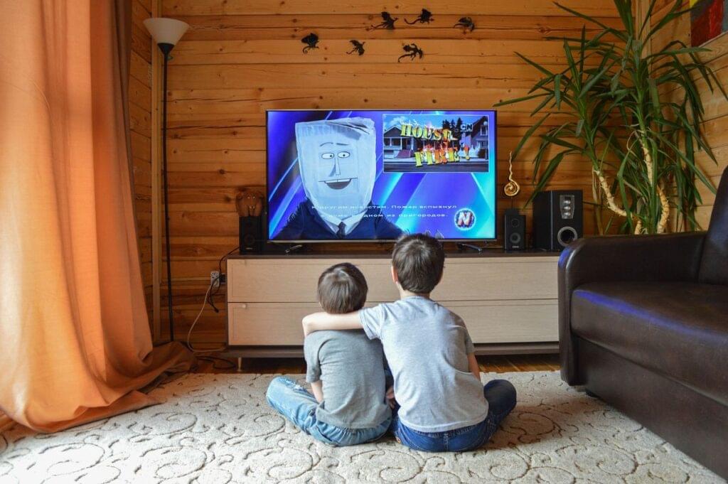 Is Projector Better than TV for Eyes, Which is Safer, Is Projector better for Eyes